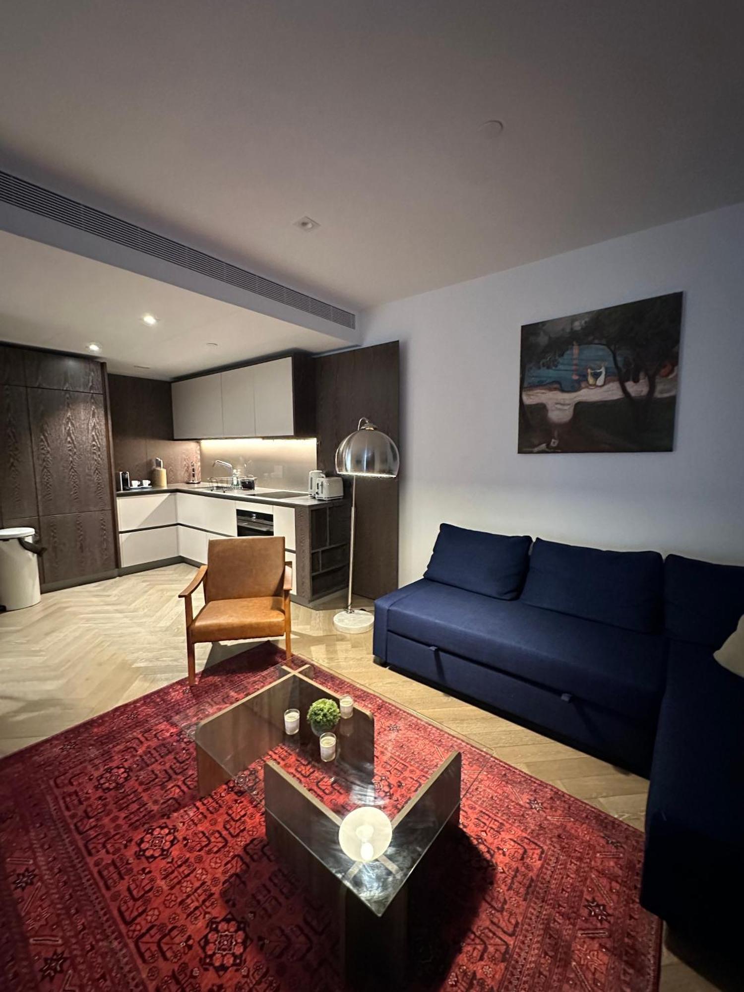 Battersea Power Station Apartment London Bagian luar foto